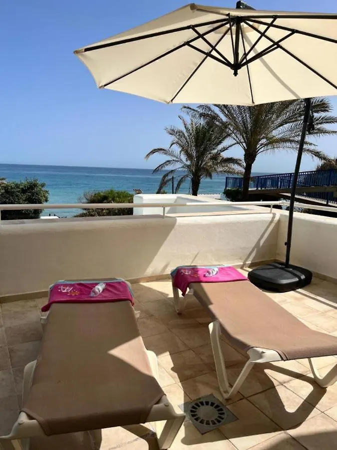 Spacious Stunning Views 2-Bed Apartment 에스테포나 0*,  스페인